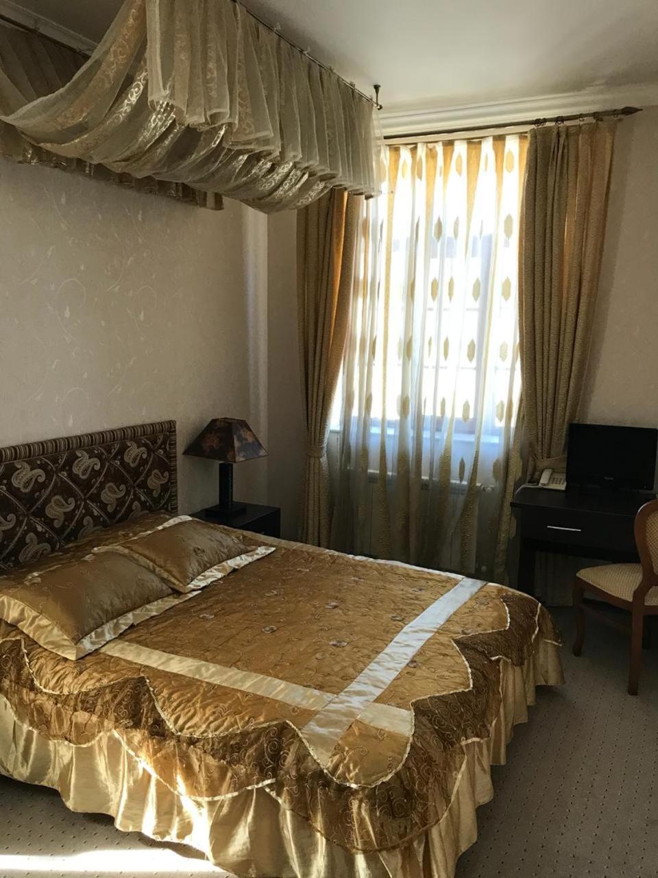Villa Petrolea Hotel Baku Exterior photo
